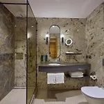 Ξενοδοχείο Hilton 4*