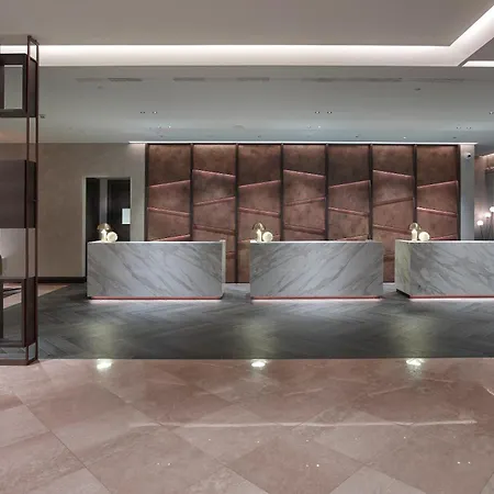 هيلتون ميلانو 4*