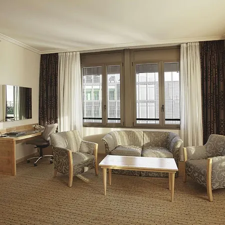 מלון Hilton 4*