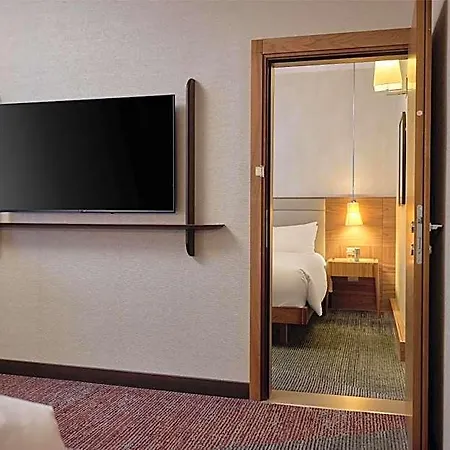 Hilton Милан