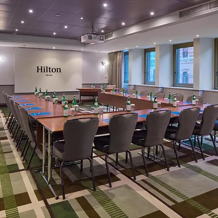 Отель Hilton 4*