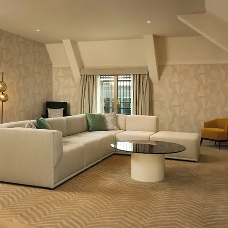 Hilton 4* Milan