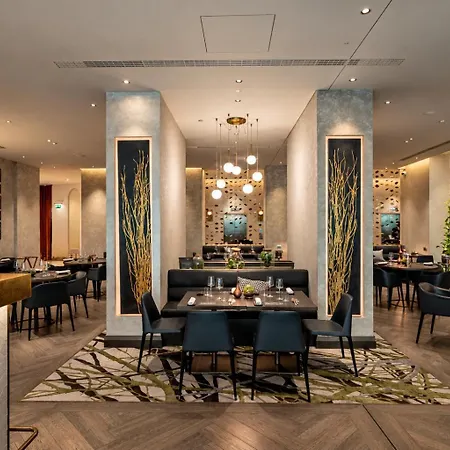Hilton 4* Milan