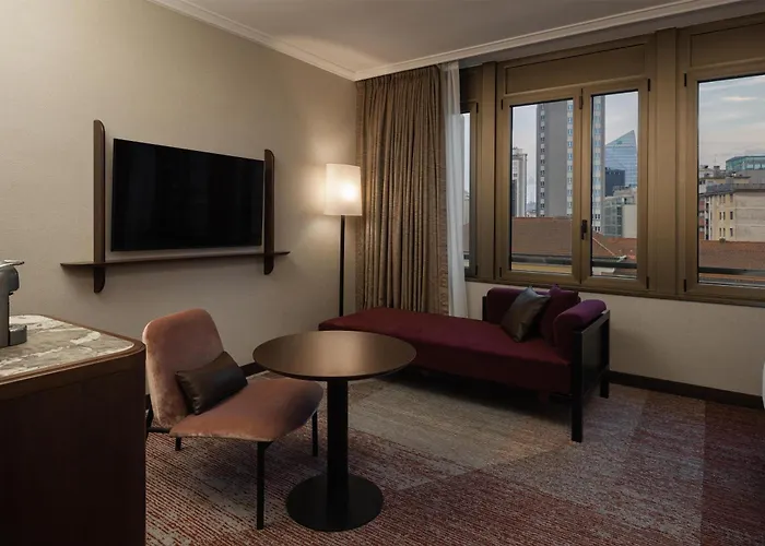 هيلتون ميلانو فندق 4*