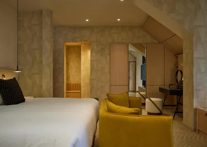 Hilton 4*