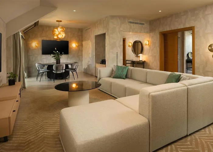 Hilton 4*